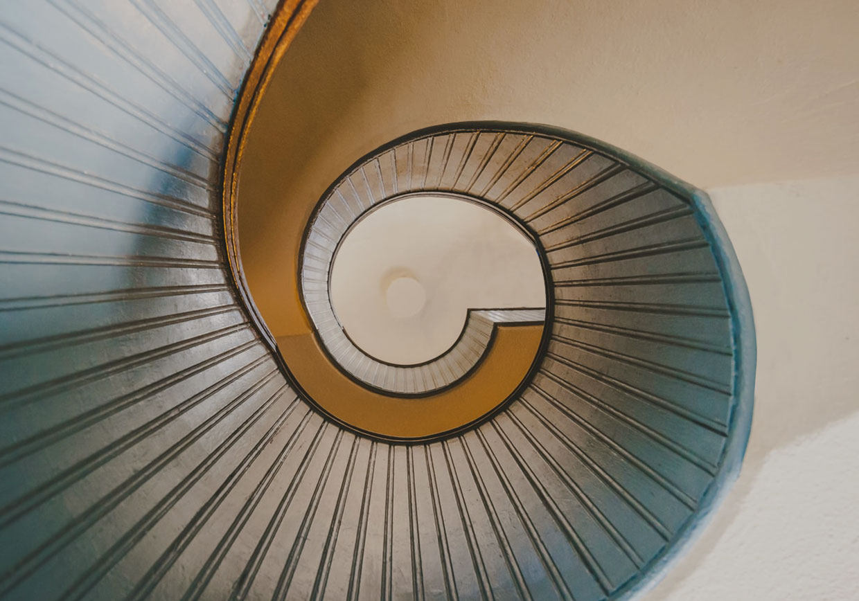 201109-04_C_incluv_slider_1240_stairs